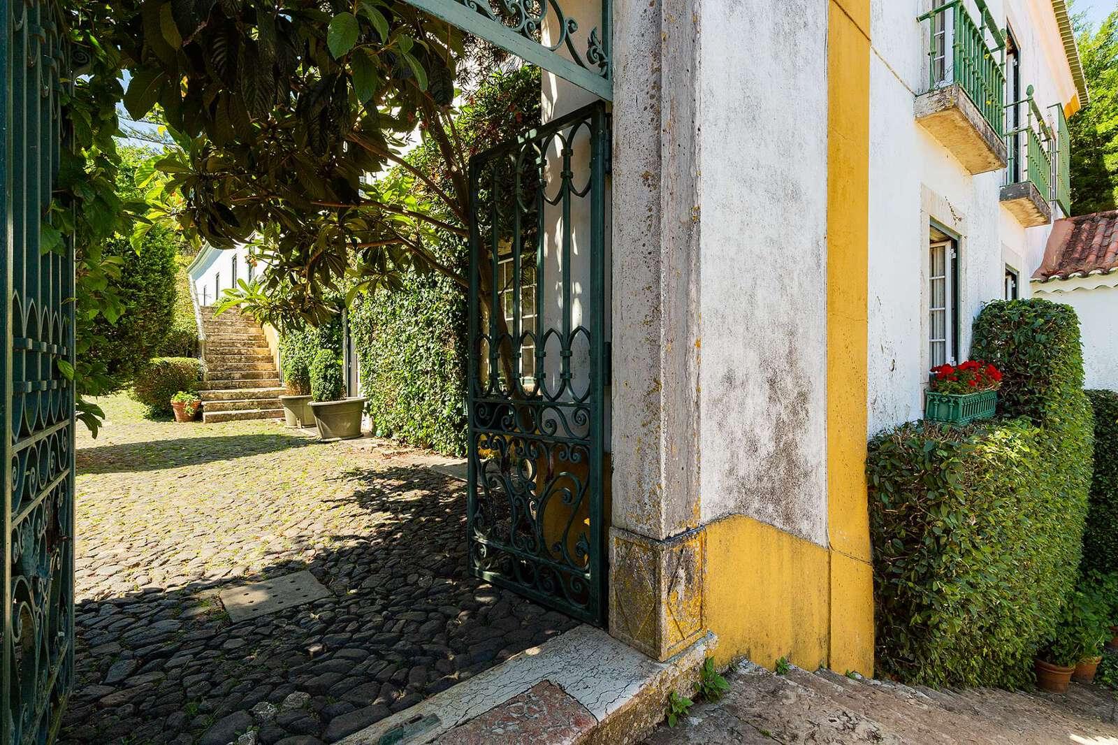 Landhaus zum Verkauf in Lisbon 2