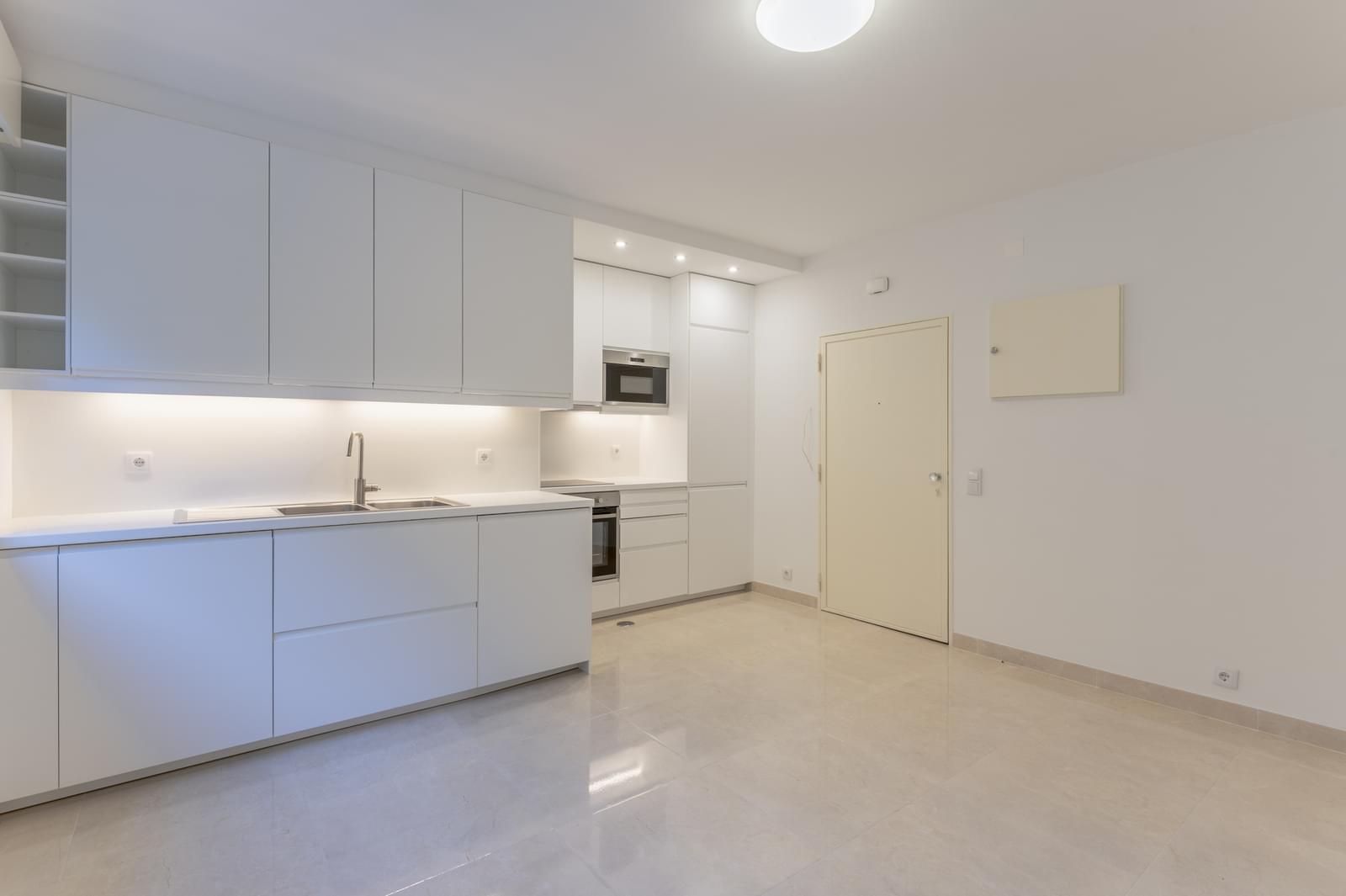 Apartment for sale in Cascais and Estoril 9