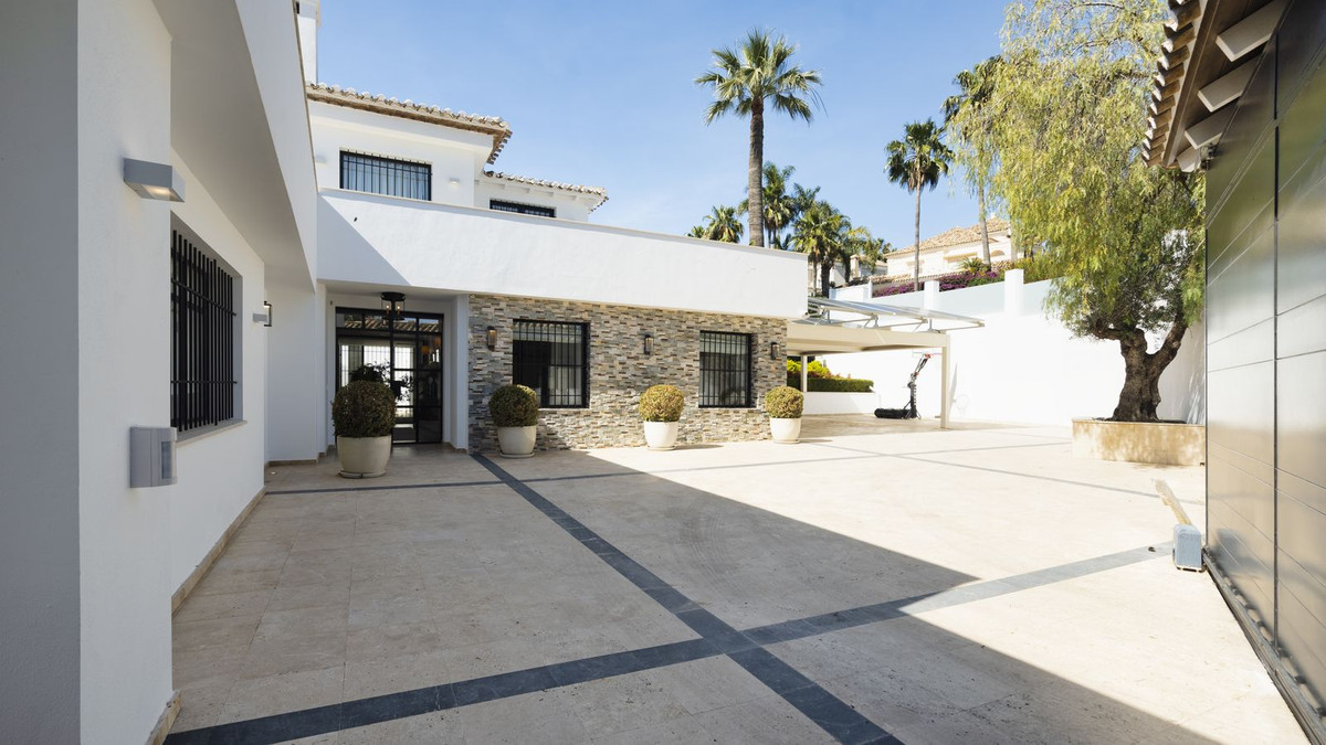 Villa te koop in Marbella - San Pedro and Guadalmina 6