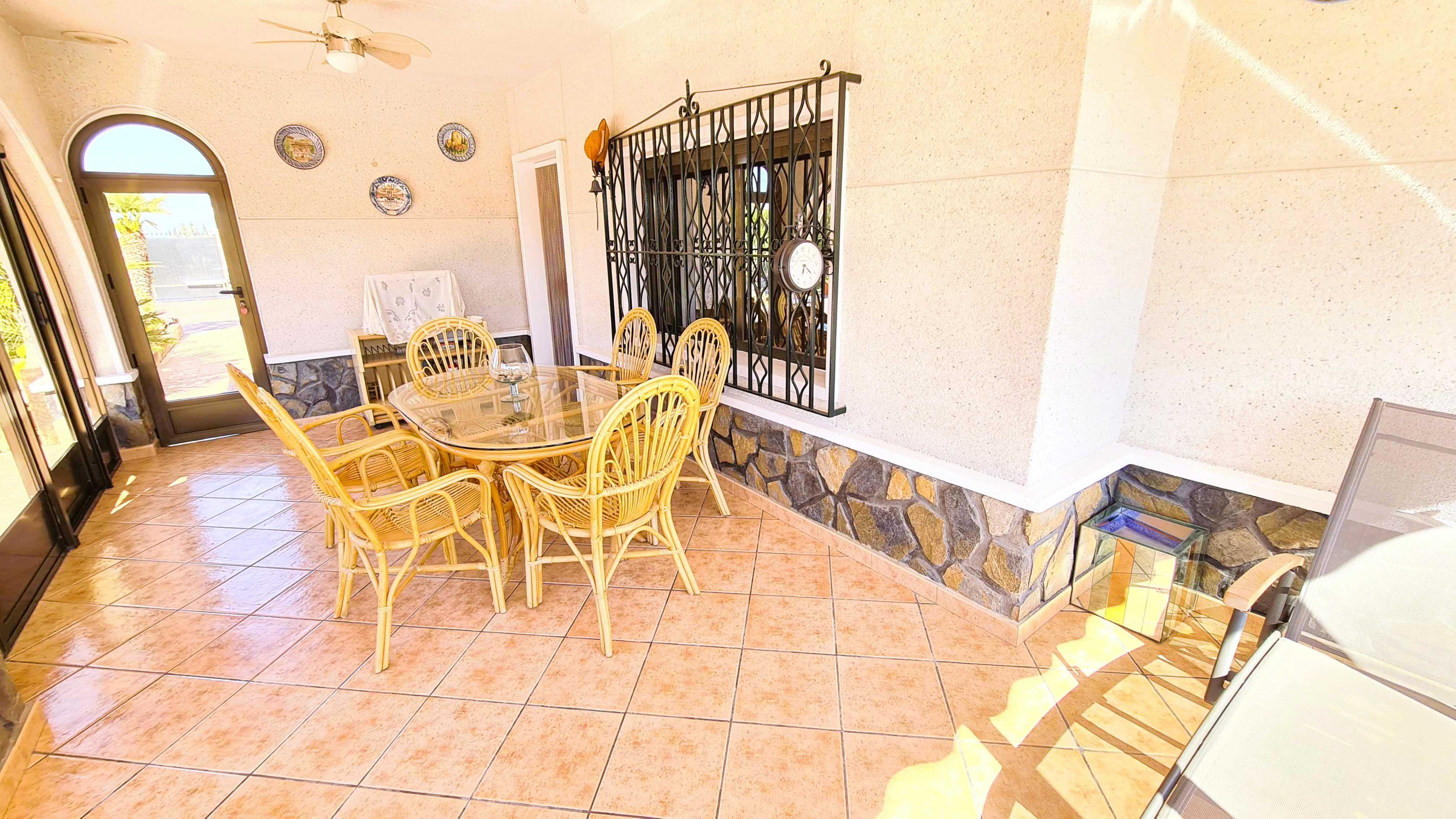Countryhome for sale in Elche 9