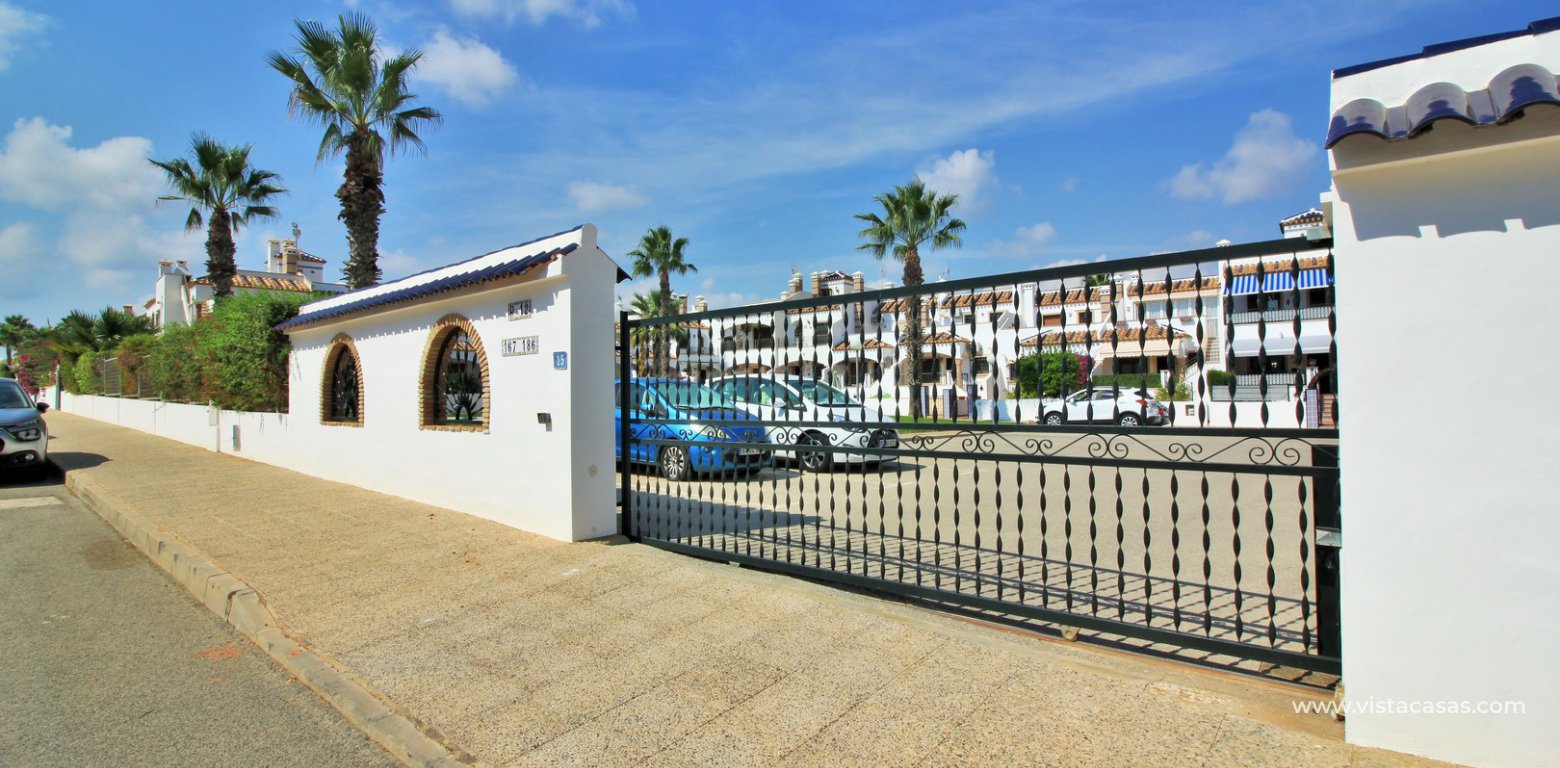 Villa till salu i Alicante 25