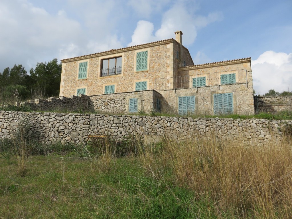 Countryhome for sale in Mallorca East 12