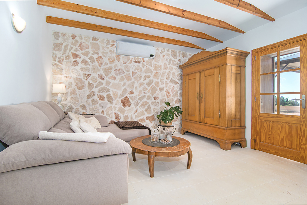 Countryhome for sale in Mallorca South 9