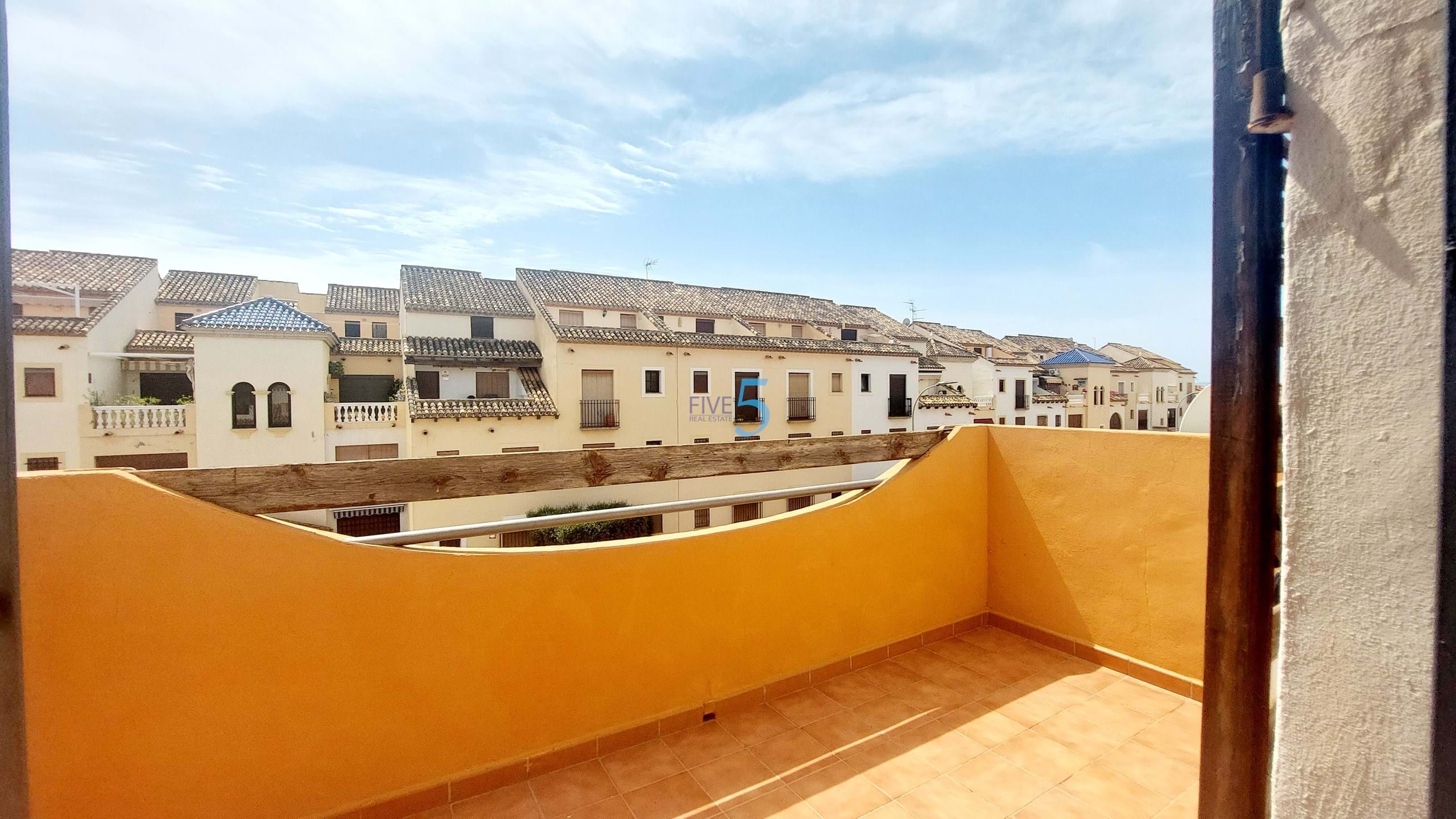 Townhouse for sale in Los Alcázares 29
