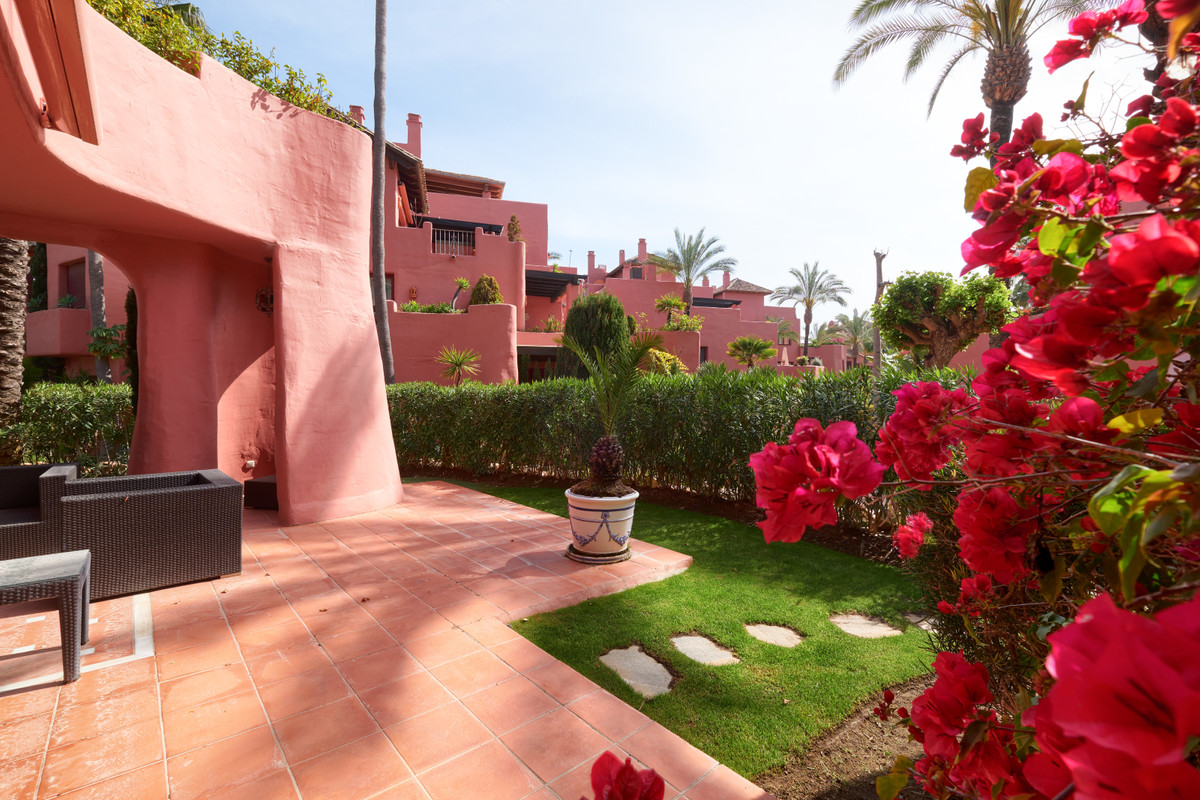 Penthouse te koop in Estepona 26