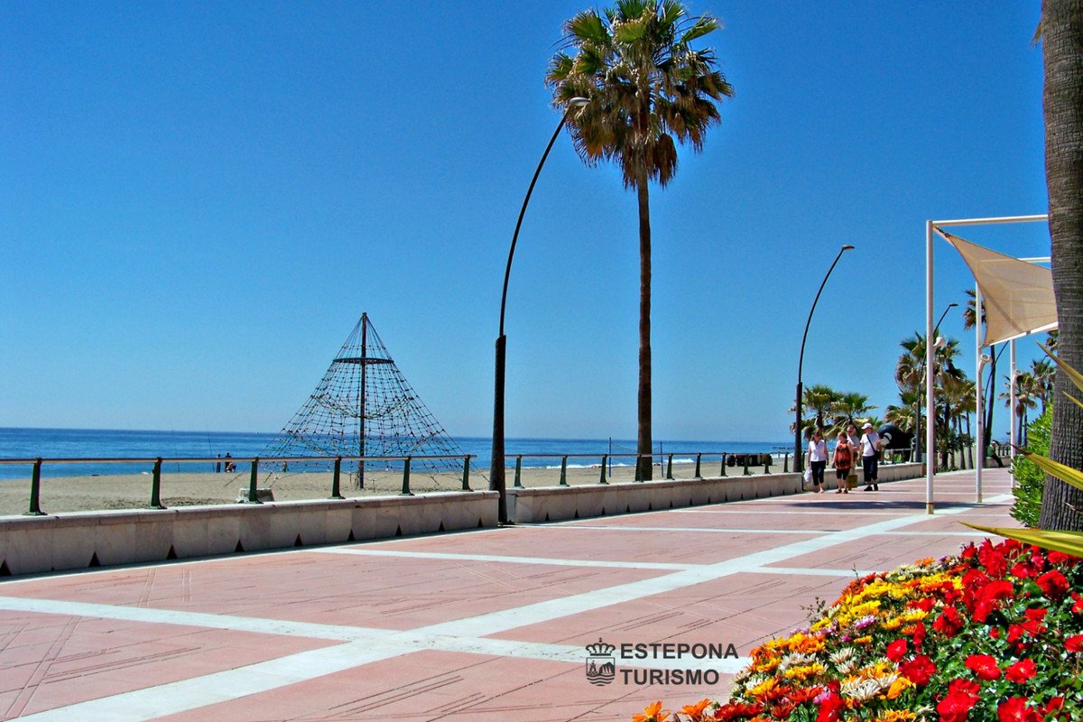 Reihenhaus zum Verkauf in Estepona 12