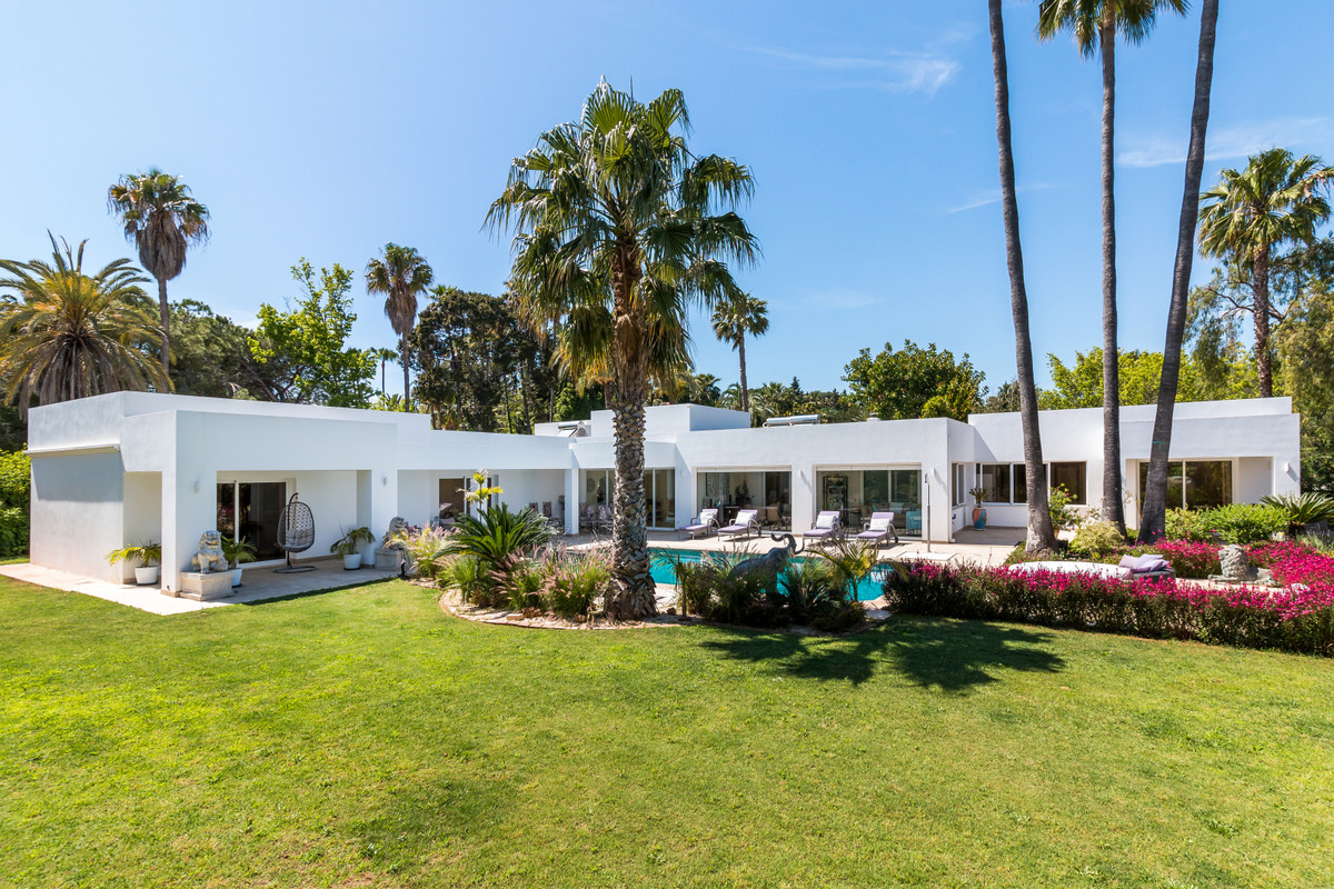 Villa à vendre à Estepona 30