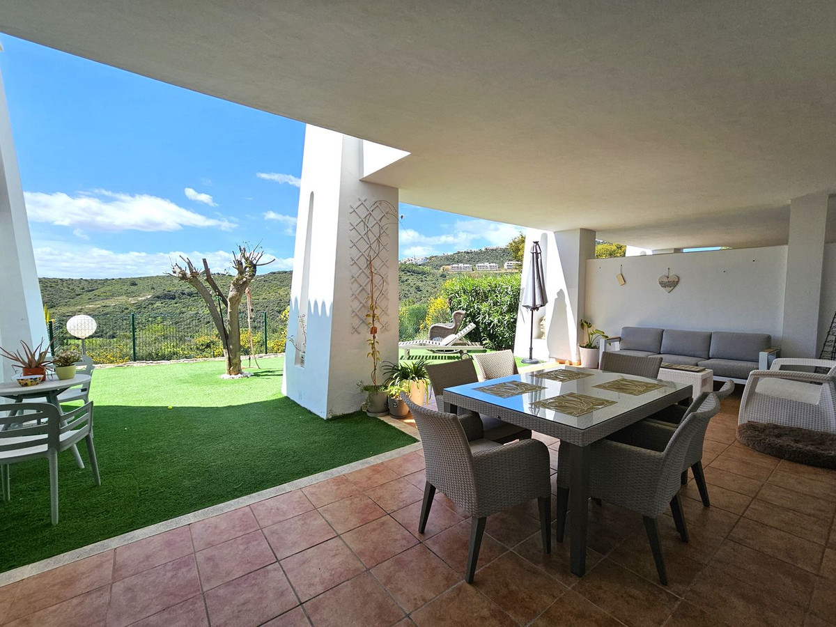 Property Image 599827-casares-apartment-2-2