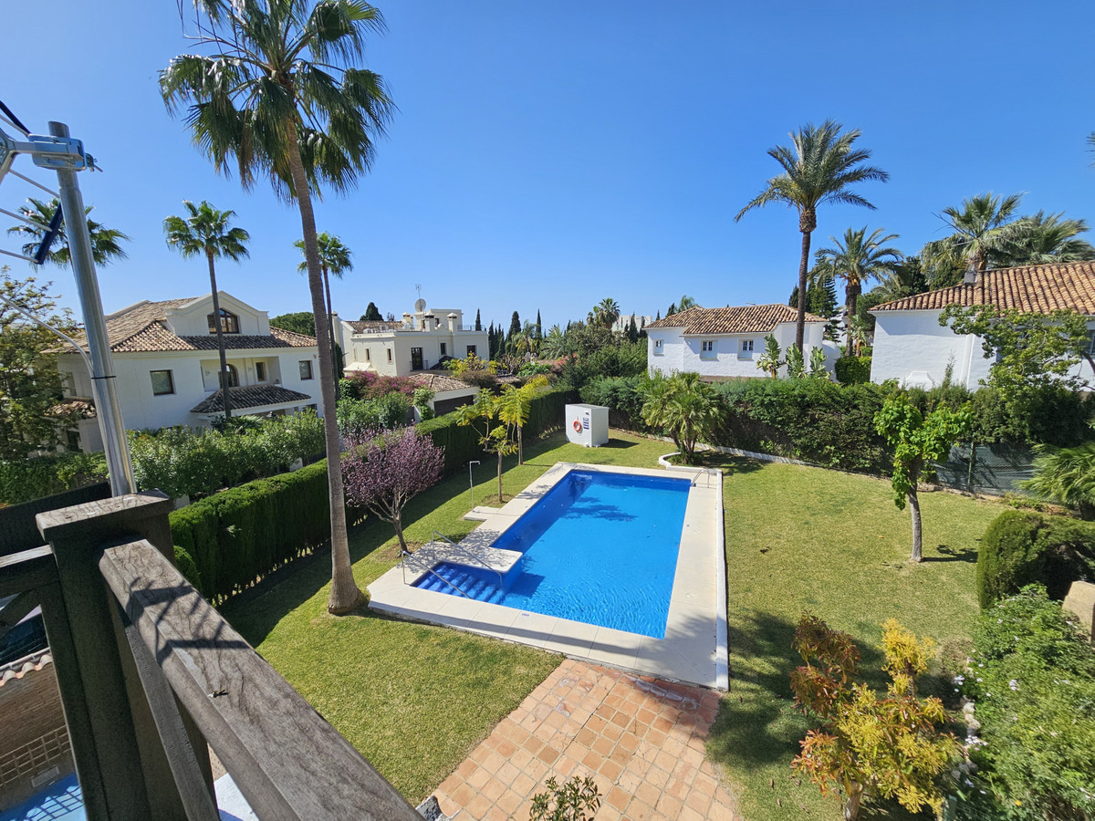 Property Image 599829-torrox-park-villa-3-3