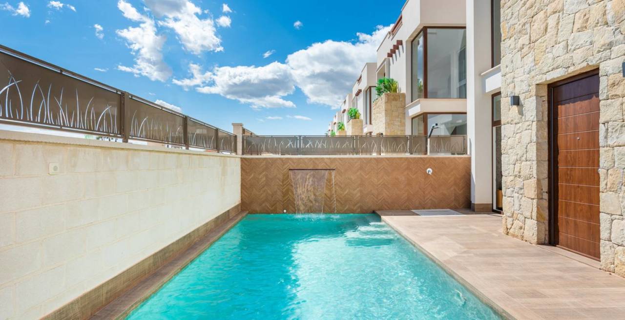 Villa for sale in Alicante 3