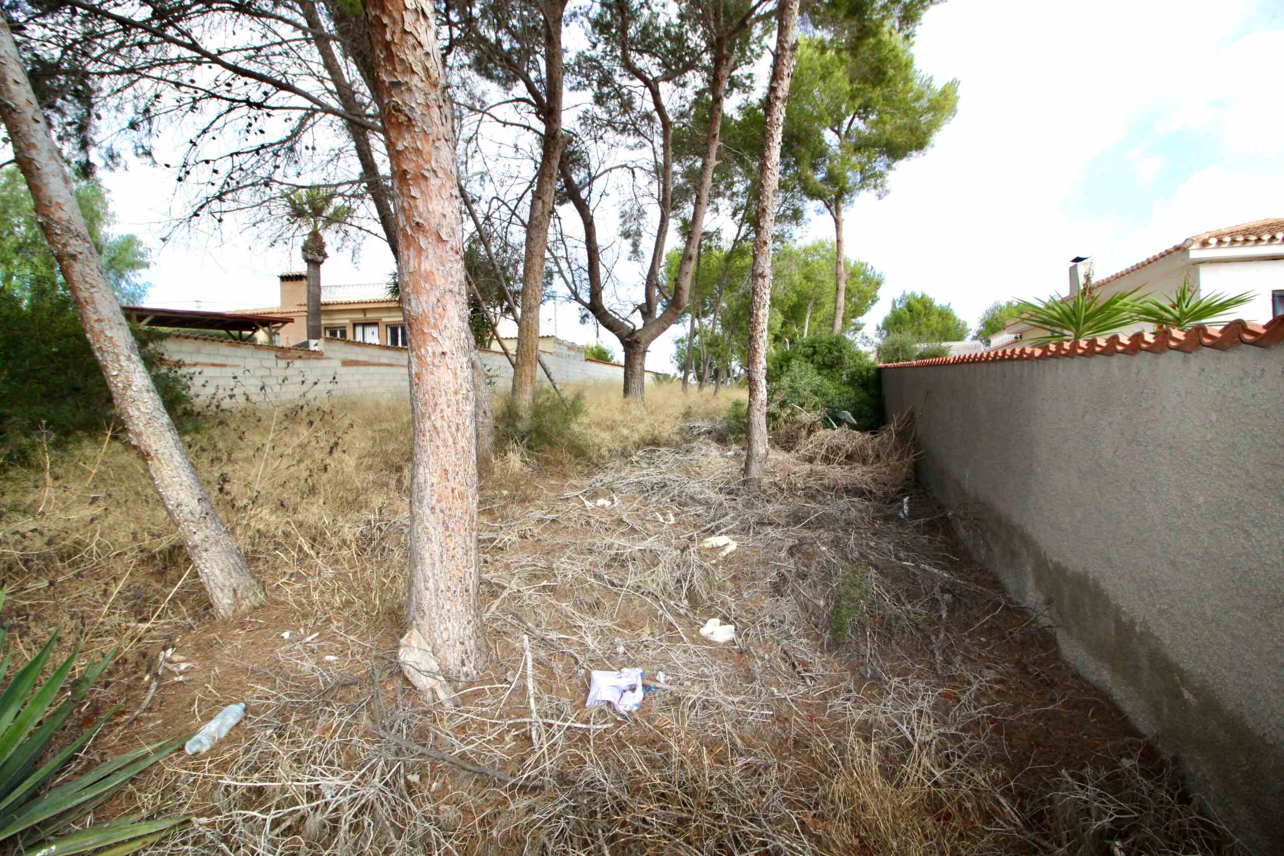 Plot for sale in Alicante 4