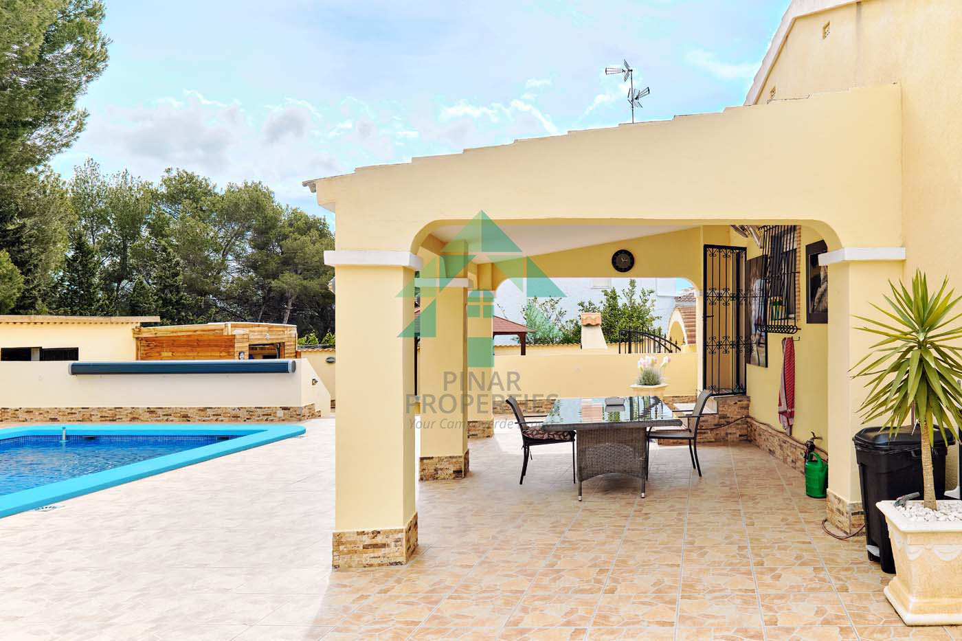 Villa for sale in Alicante 31