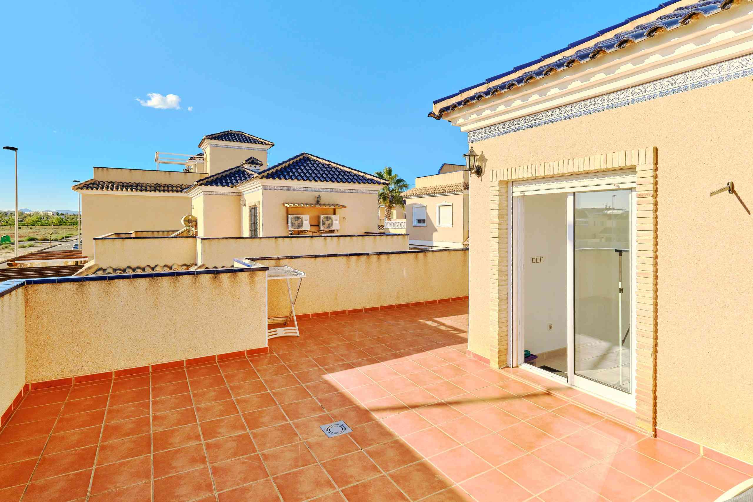 Villa for sale in Alicante 33