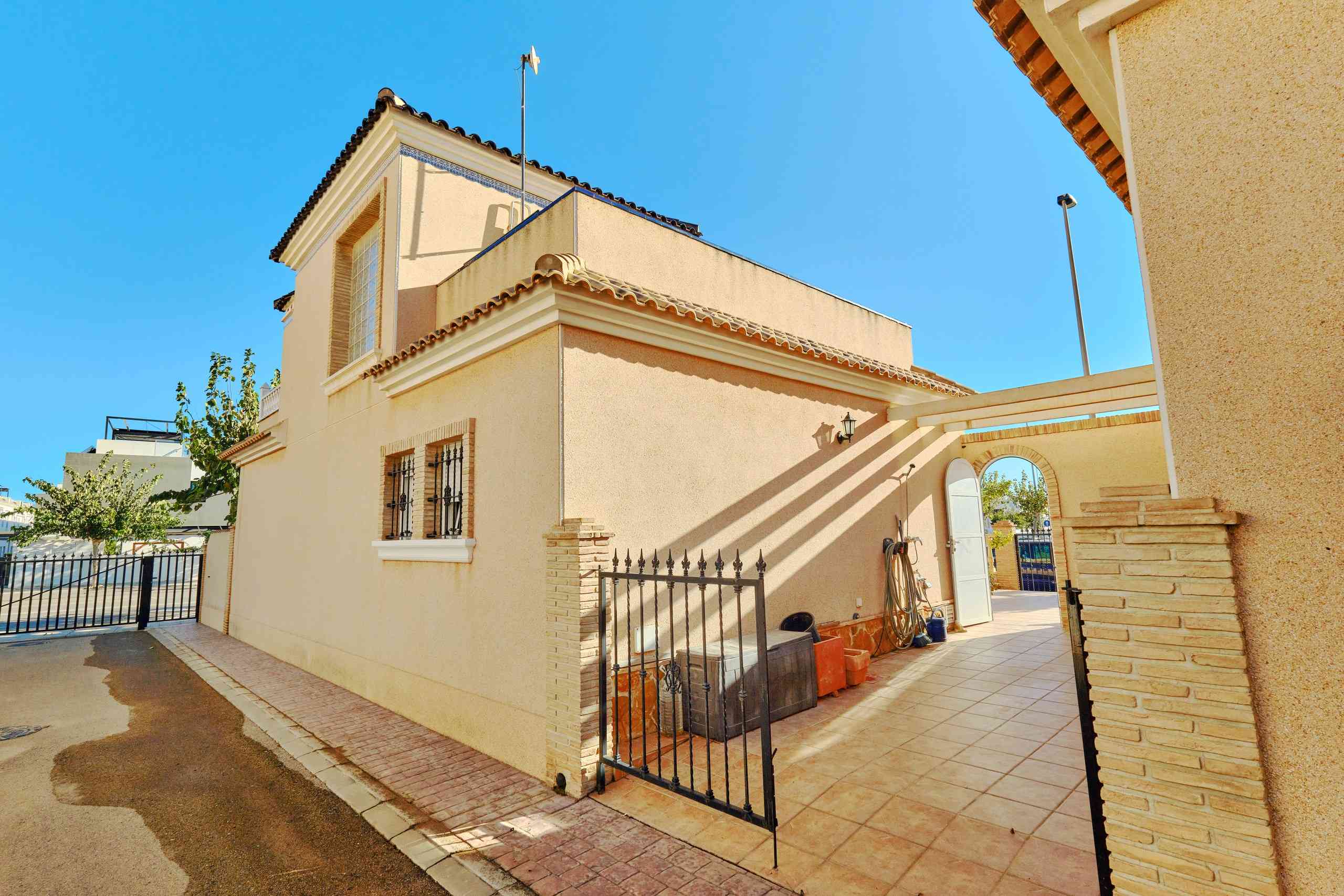 Villa à vendre à Alicante 35