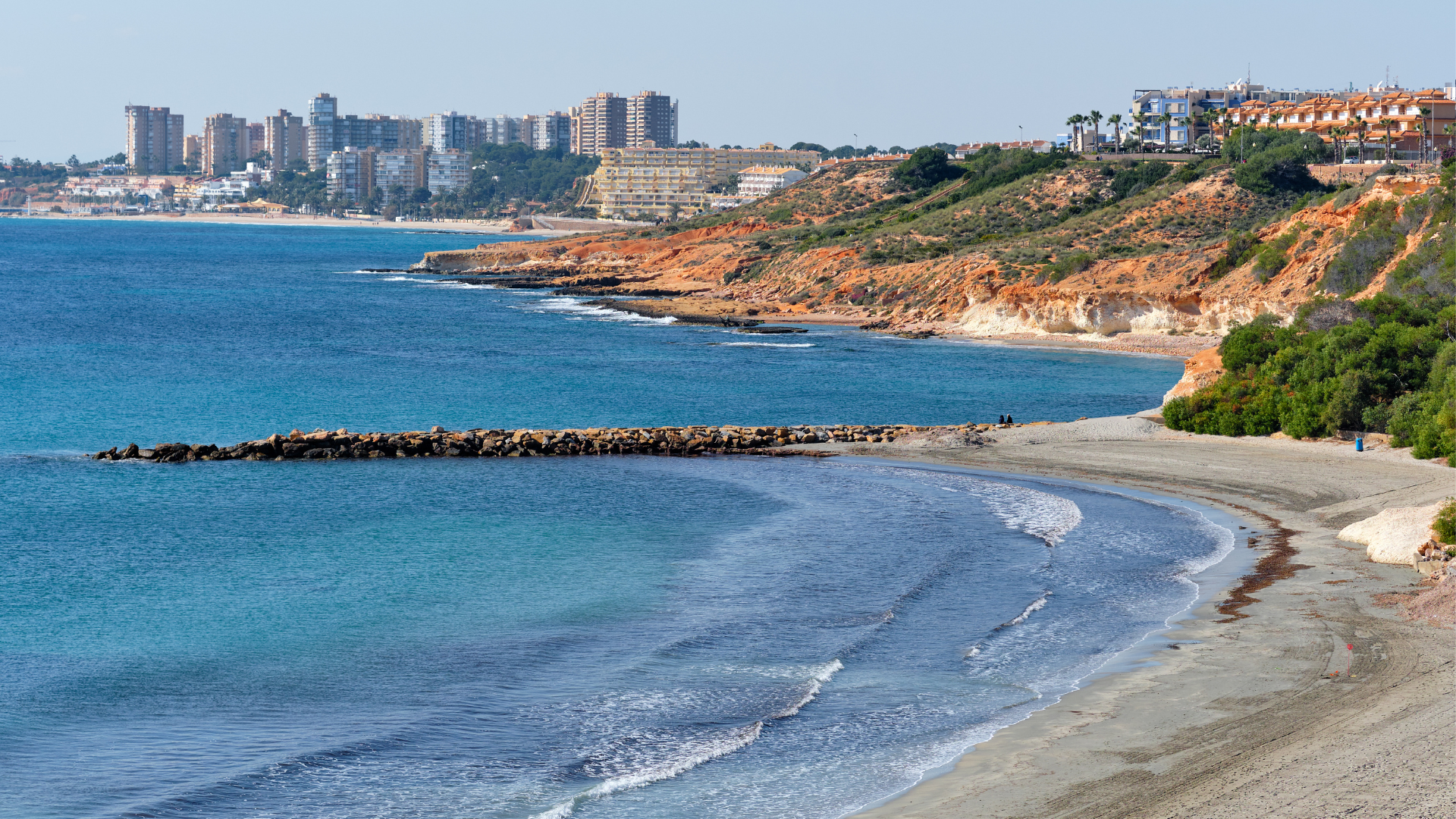 Adosada en venta en Alicante 11