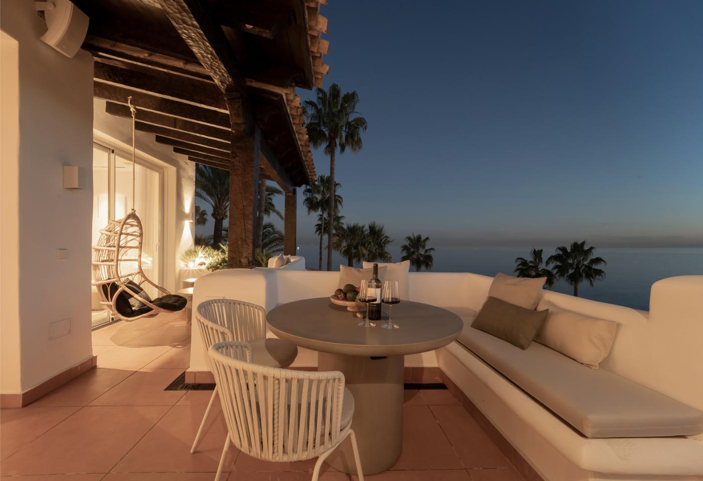 Penthouse te koop in Estepona 30