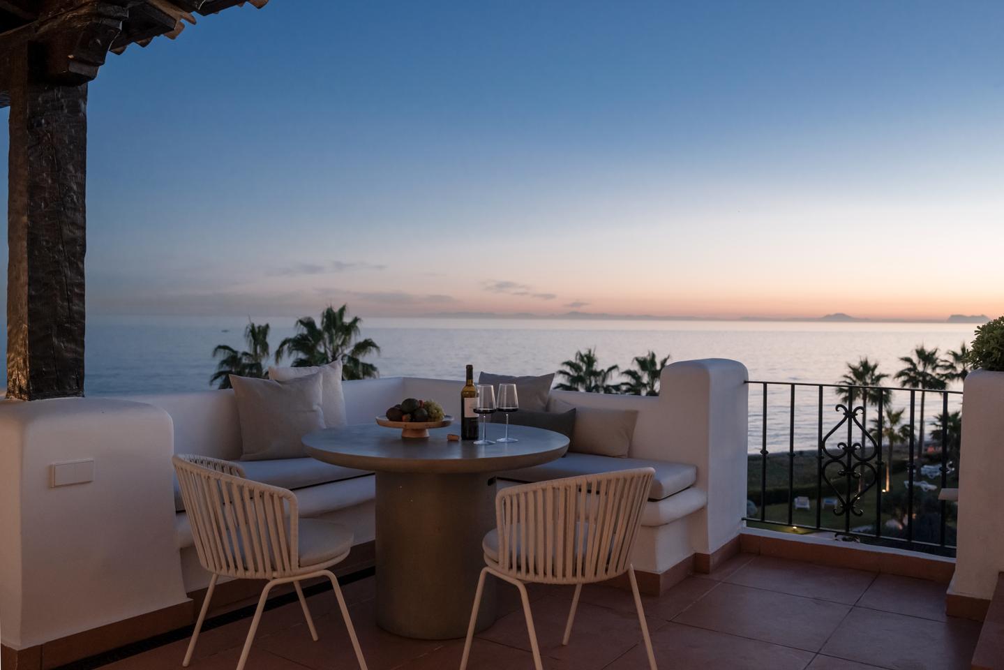 Penthouse te koop in Estepona 39