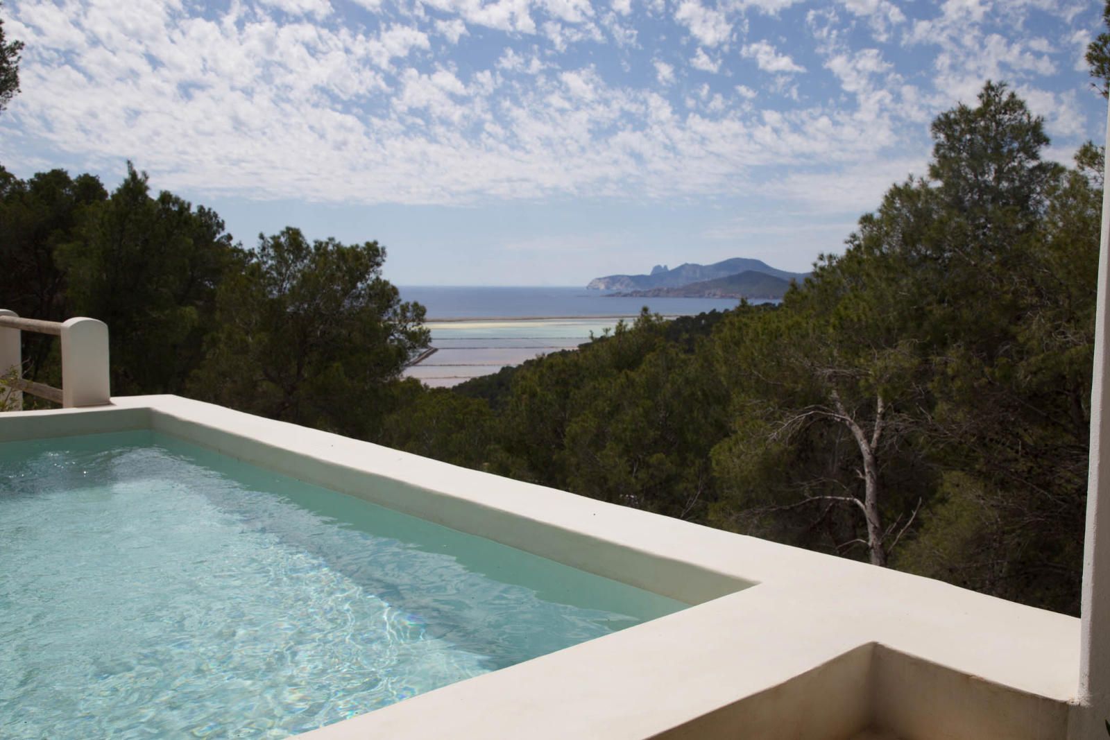 Villa te koop in Ibiza 3