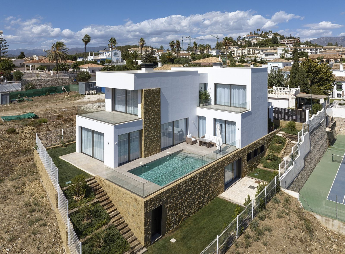 Villa te koop in Mijas 1