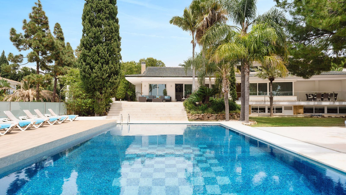 Villa te koop in Marbella - San Pedro and Guadalmina 2