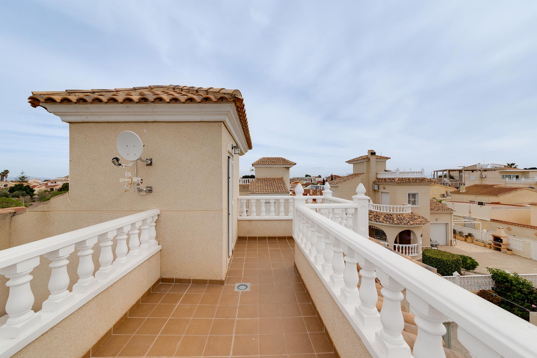 Villa for sale in Alicante 29