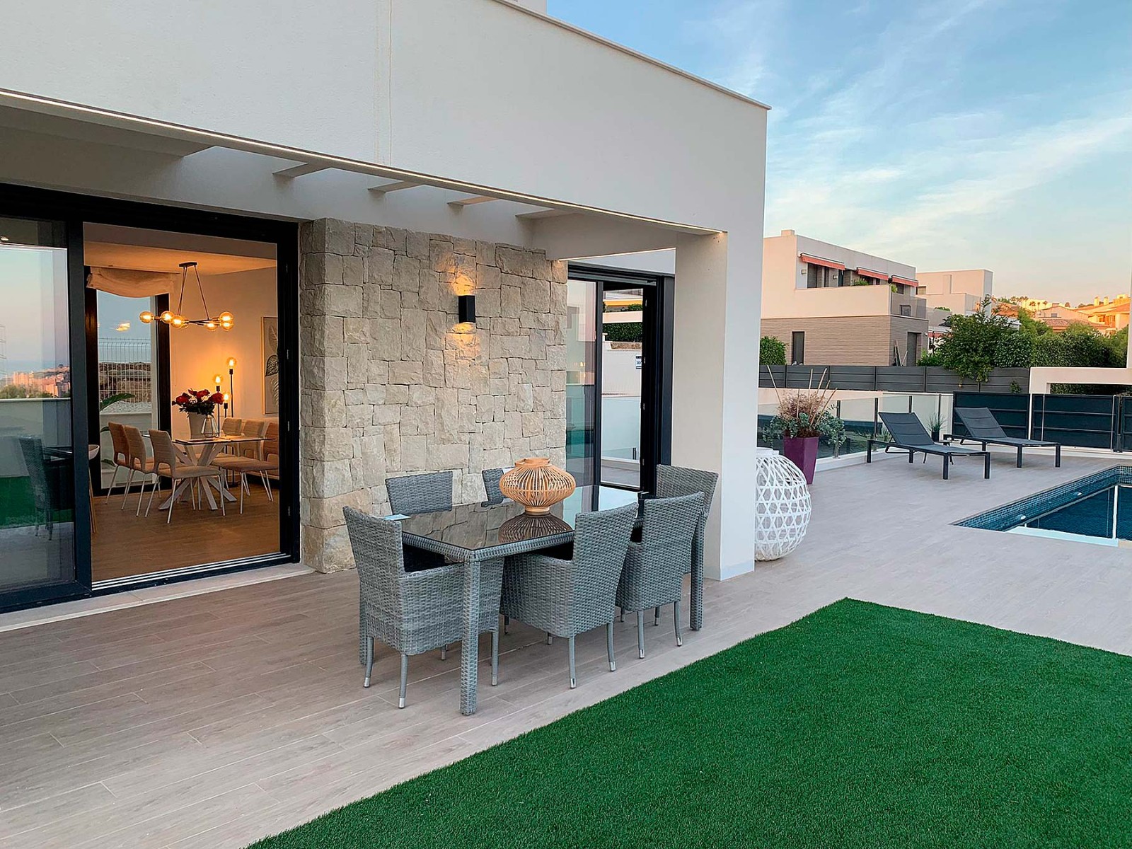 Villa for sale in Alicante 2