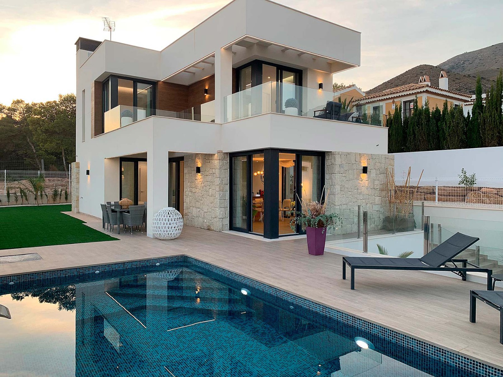 Villa for sale in Alicante 25