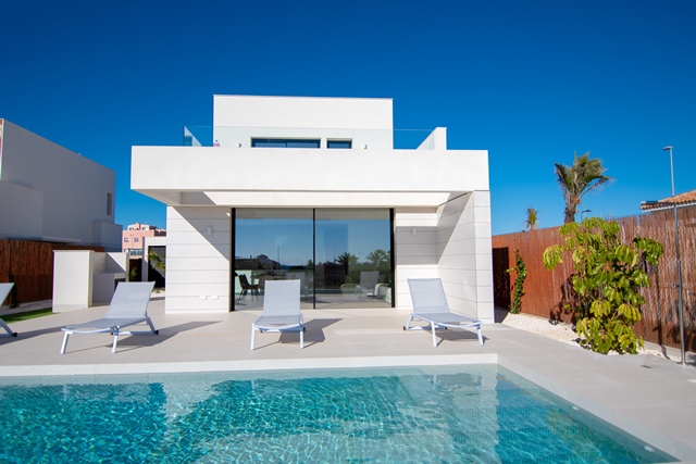 Villa te koop in Alicante 23