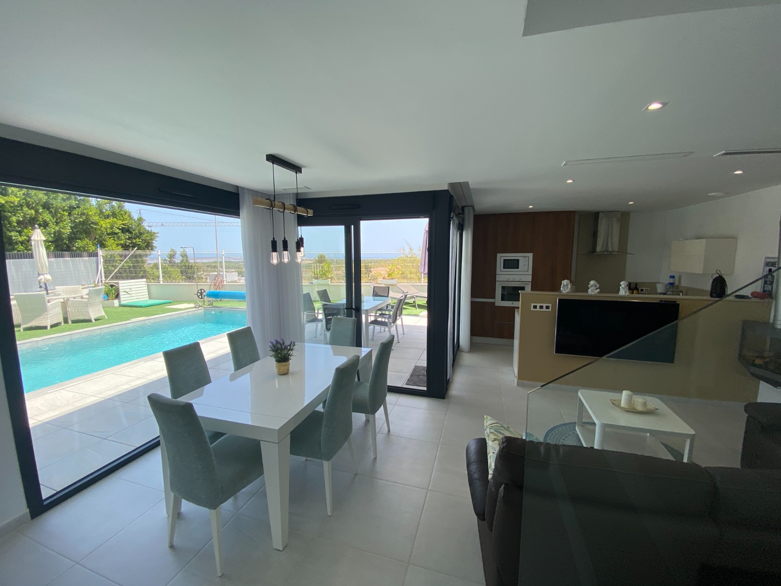 Villa à vendre à Alicante 28