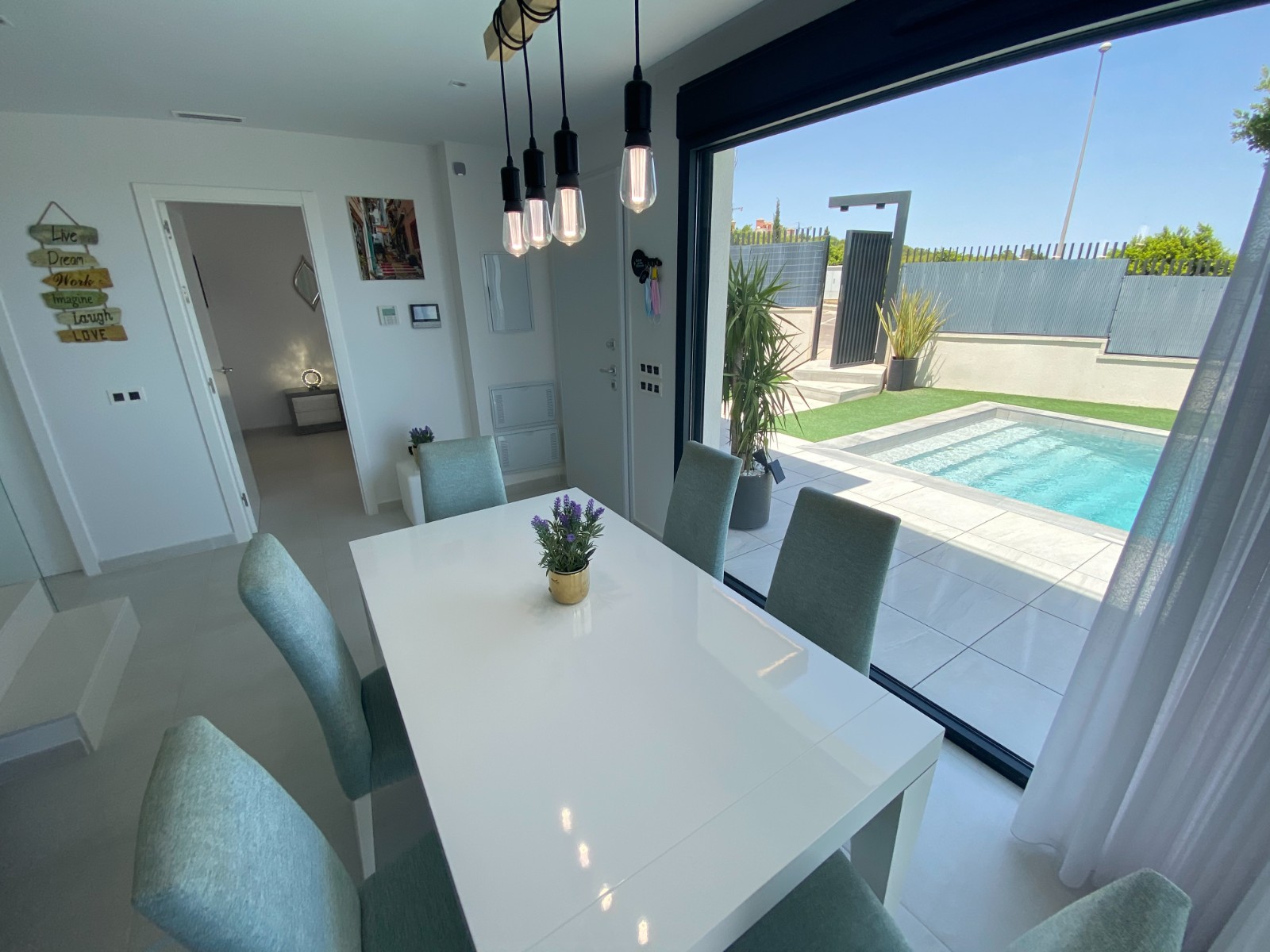 Villa for sale in Alicante 33