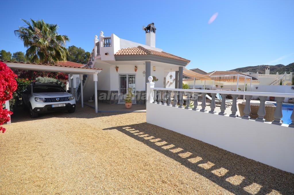 Villa for sale in Almería and surroundings 18