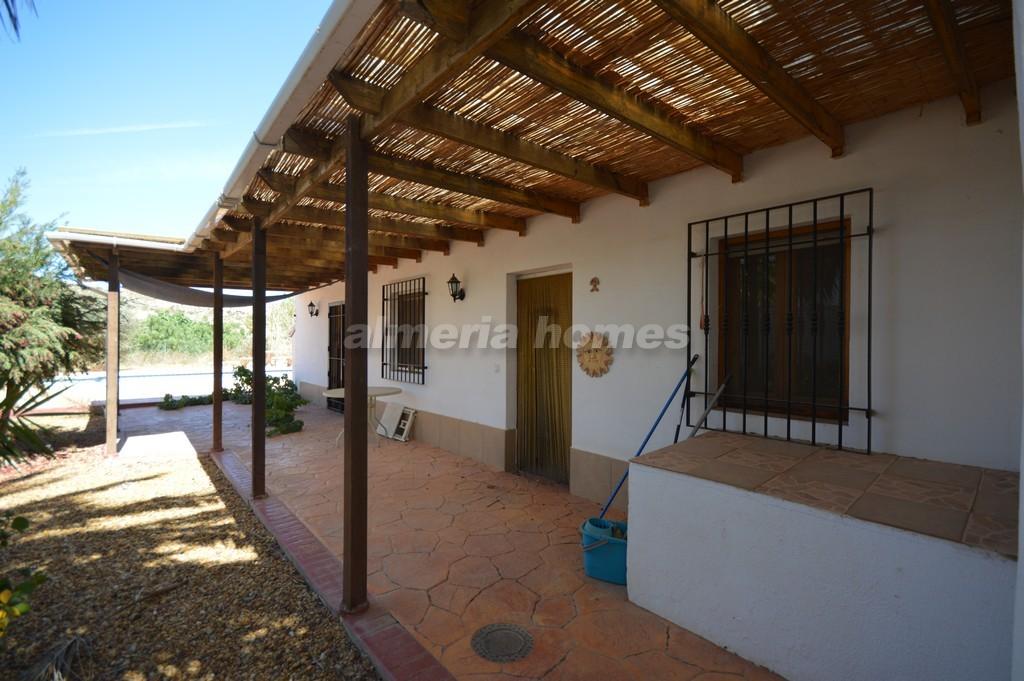 Villa for sale in Almería and surroundings 17