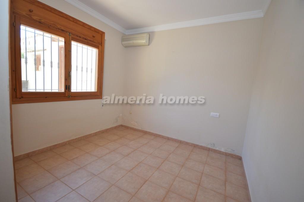 Villa for sale in Almería and surroundings 8