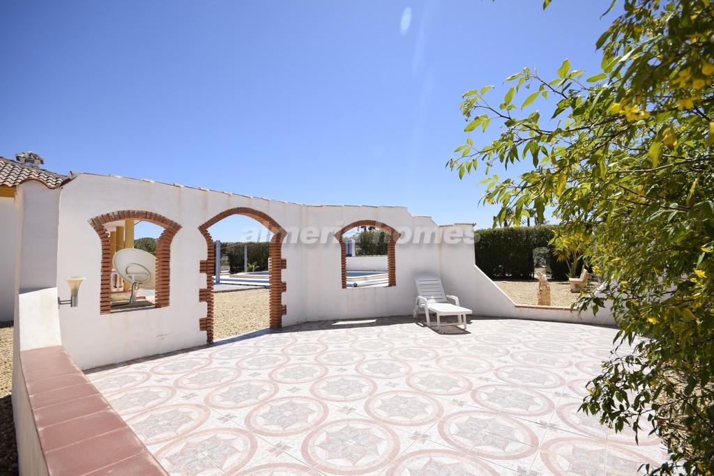 Villa for sale in Almería and surroundings 8