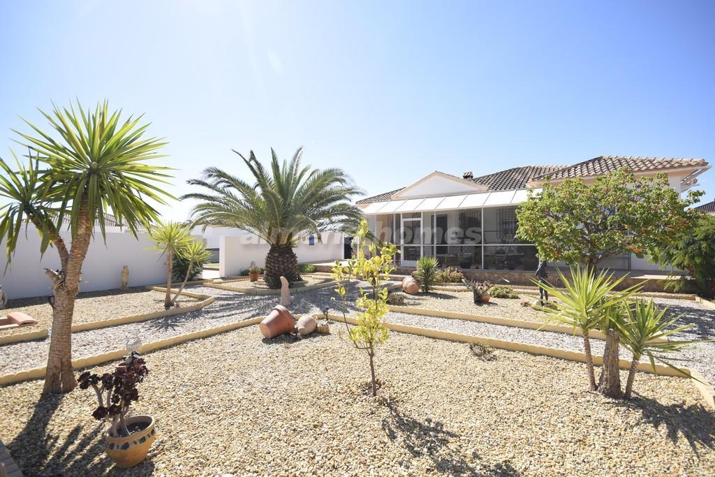 Villa for sale in Almería and surroundings 6