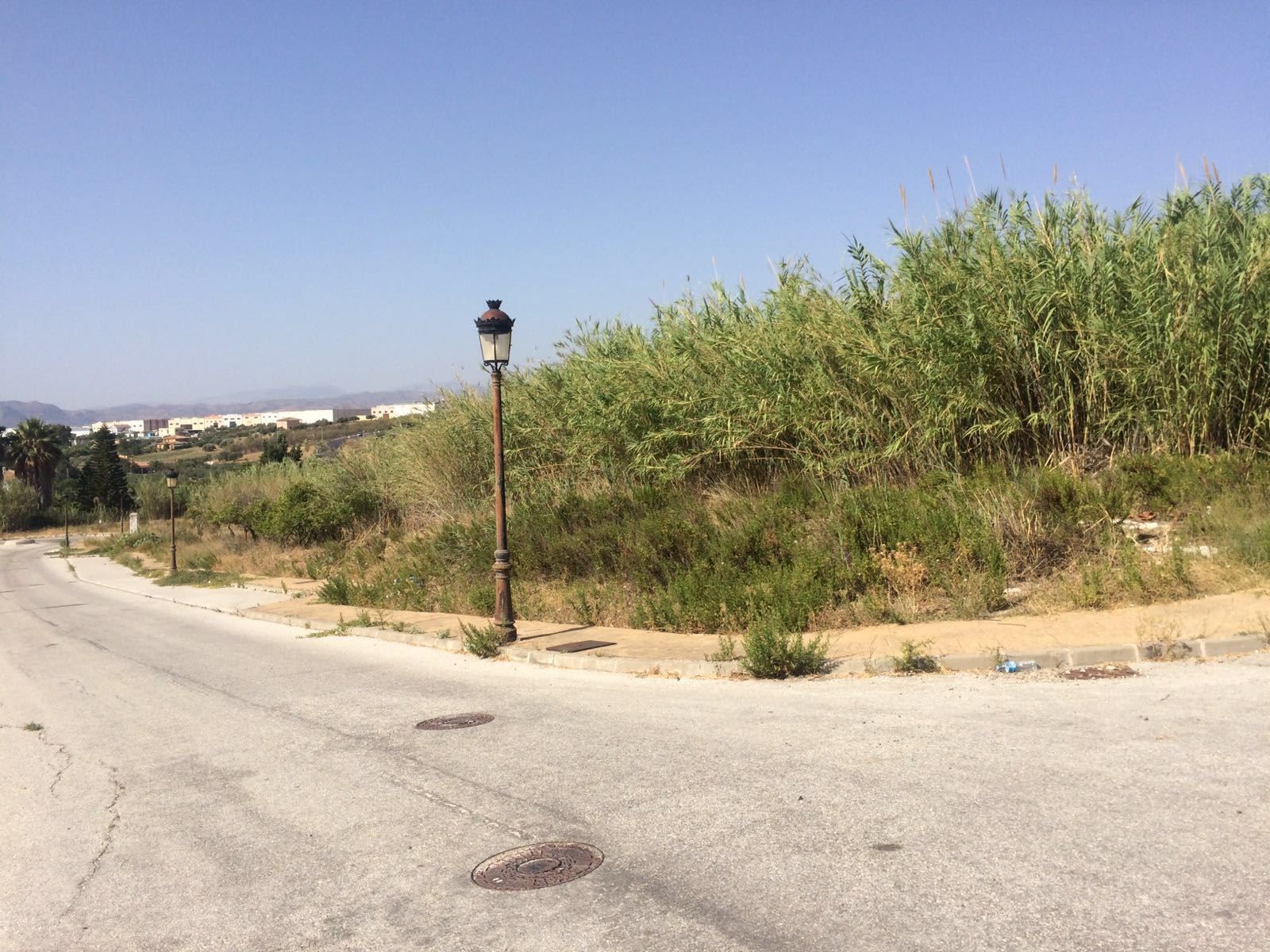 Plot for sale in Alhaurín 2