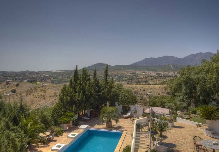 Countryhome for sale in Alhaurín 25