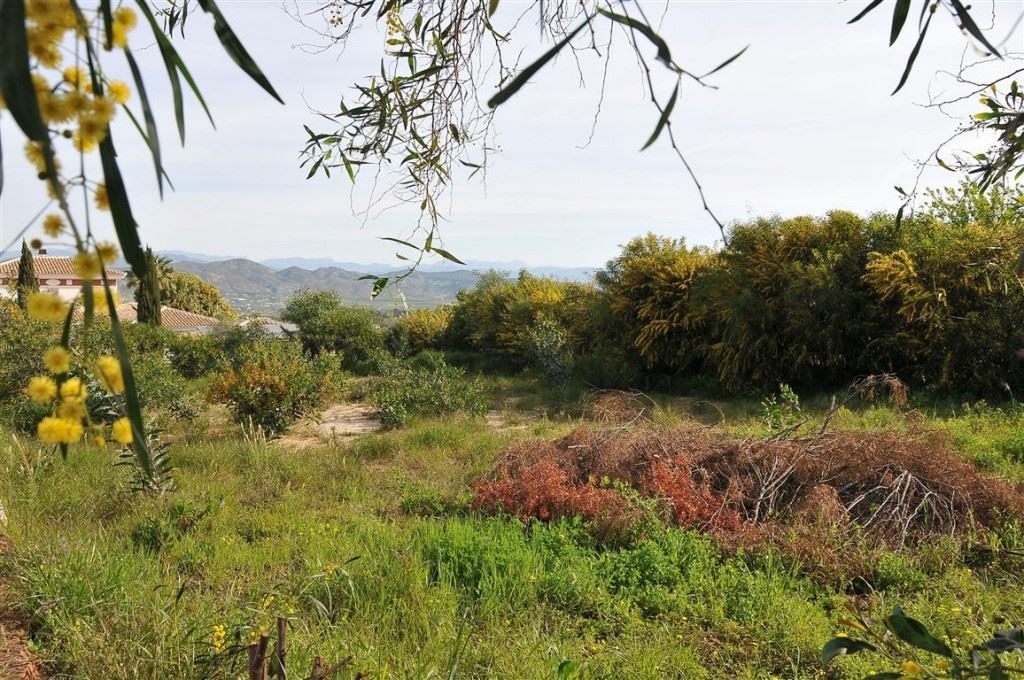 Plot for sale in Alhaurín 1