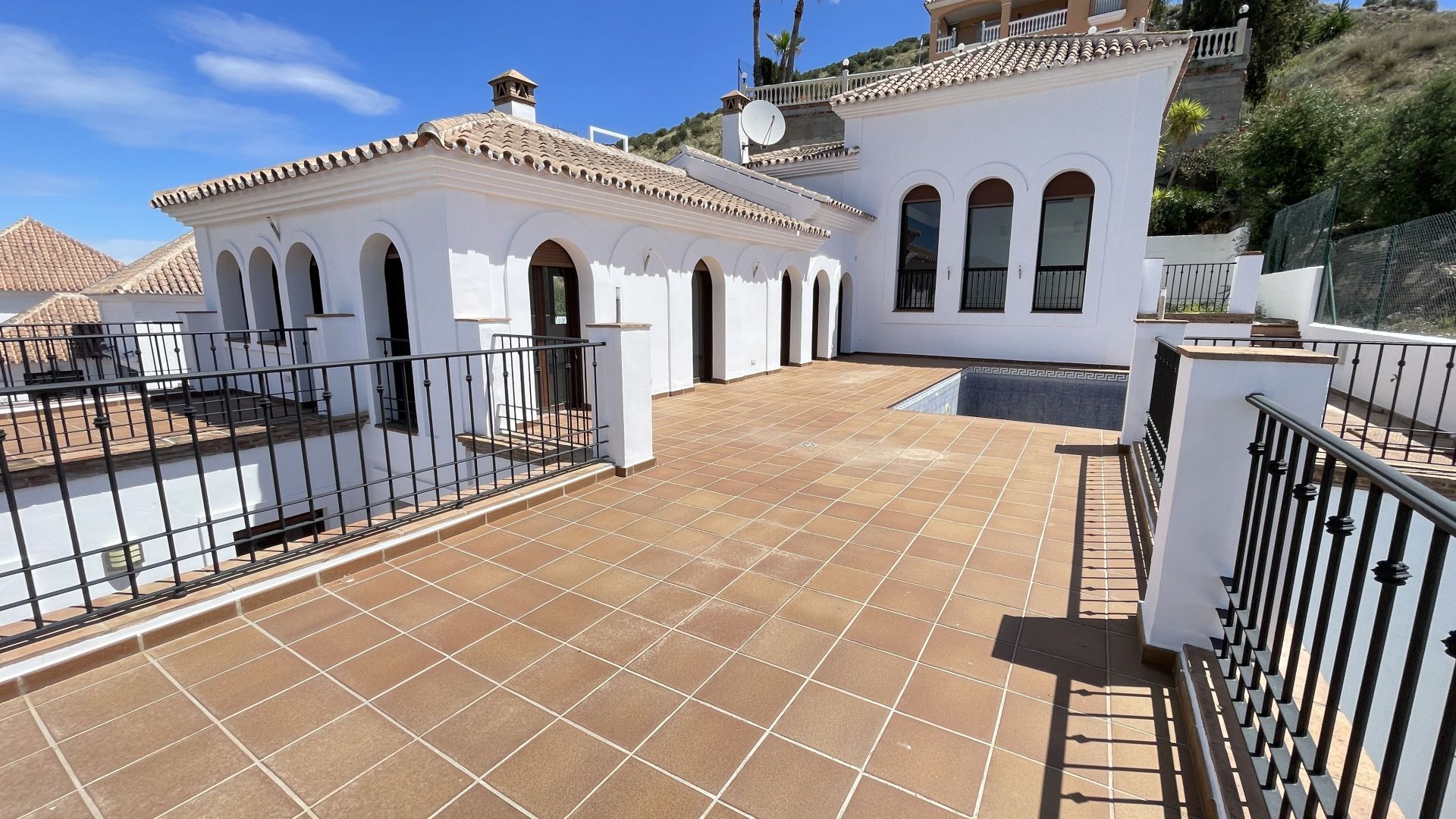 Villa till salu i Málaga 2