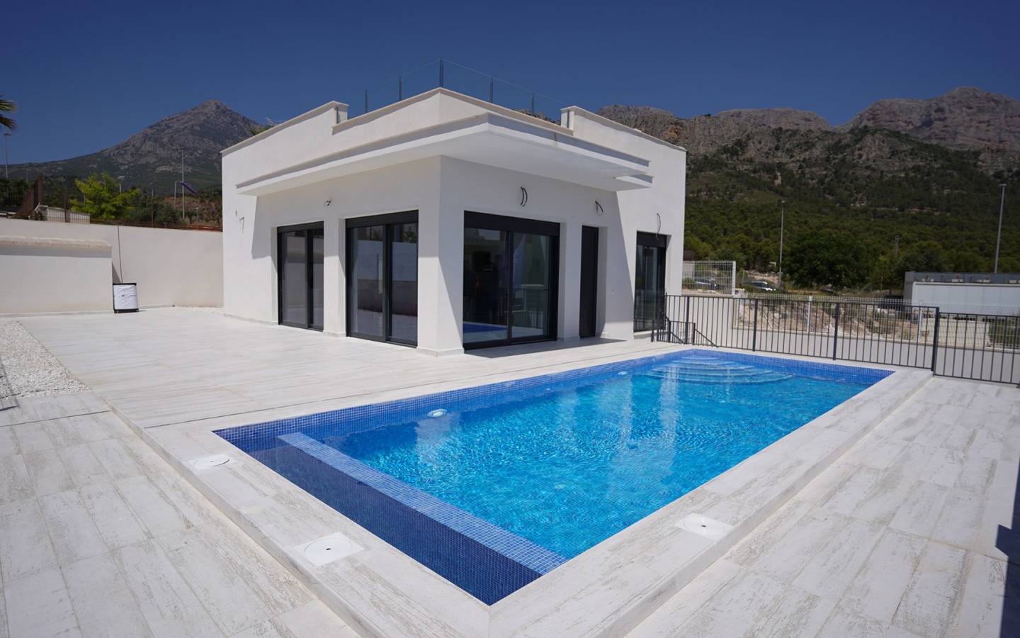 Villa à vendre à Alicante 2