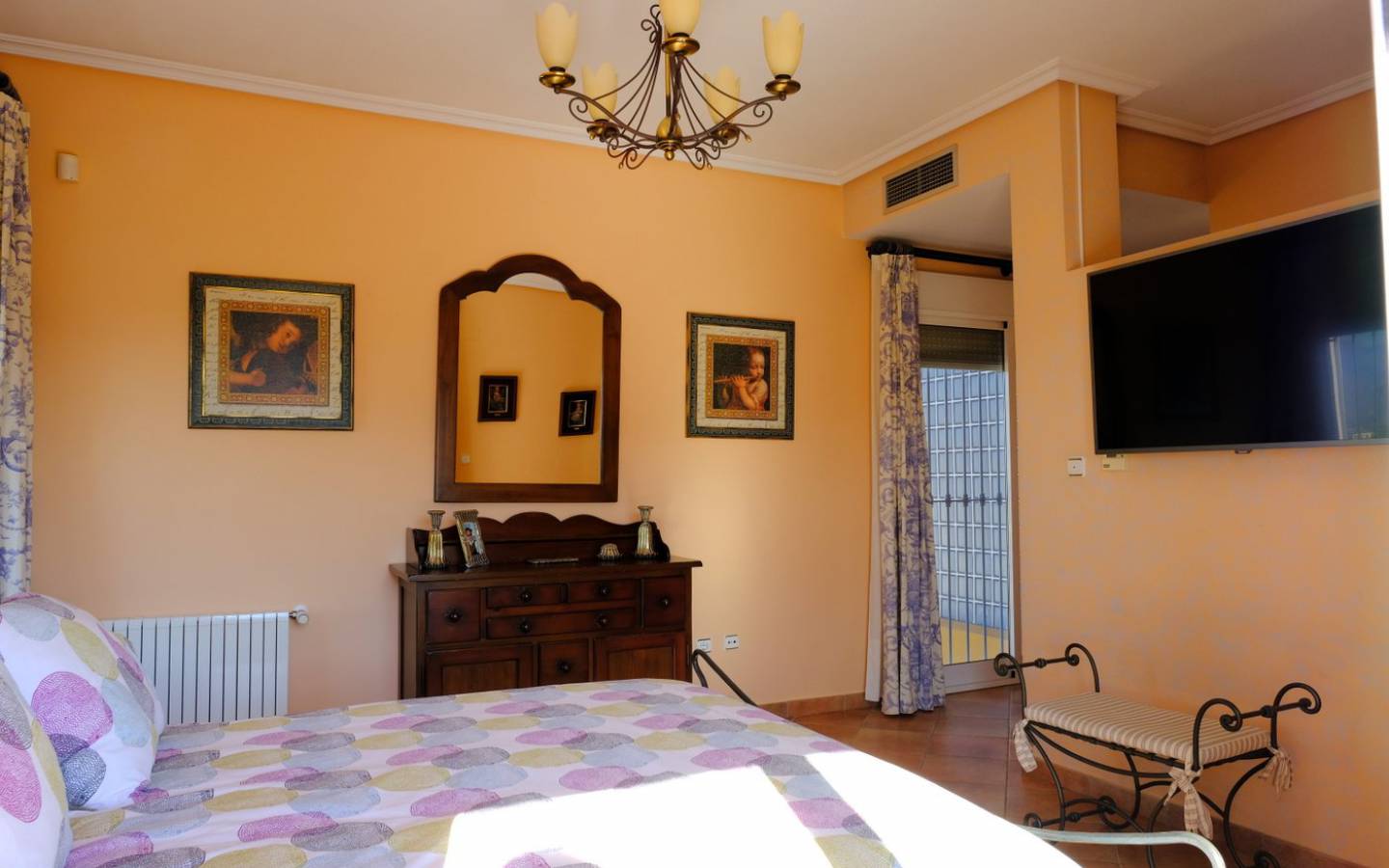 Villa for sale in Alicante 50