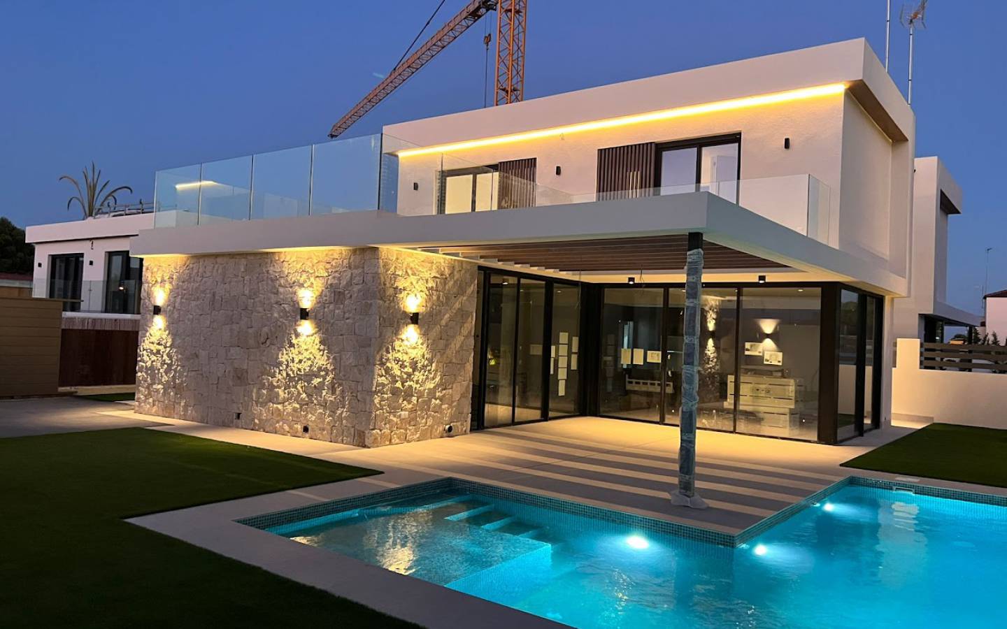 Villa for sale in Alicante 33