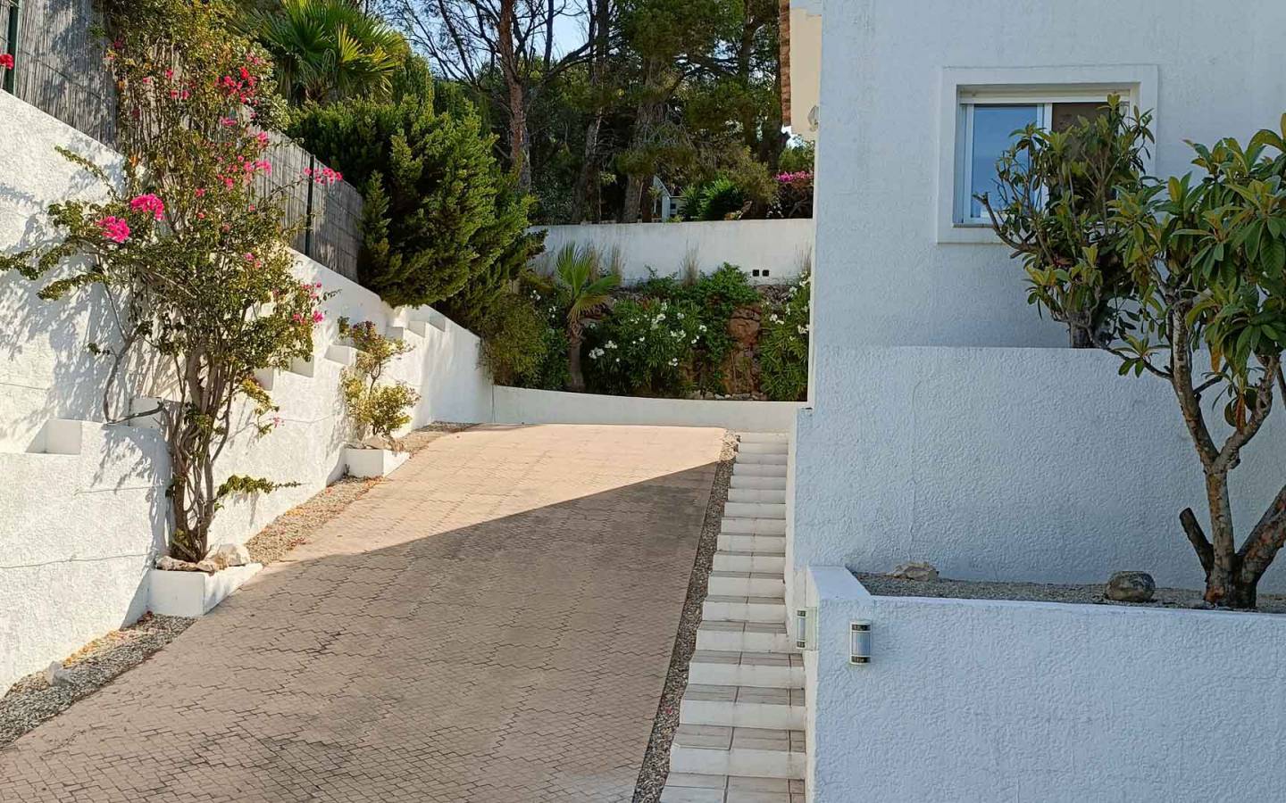 Villa for sale in Altea 2