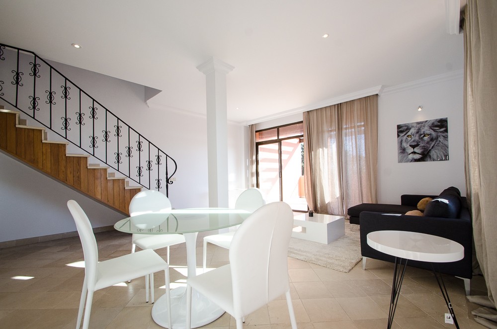 Apartamento en venta en Estepona 8