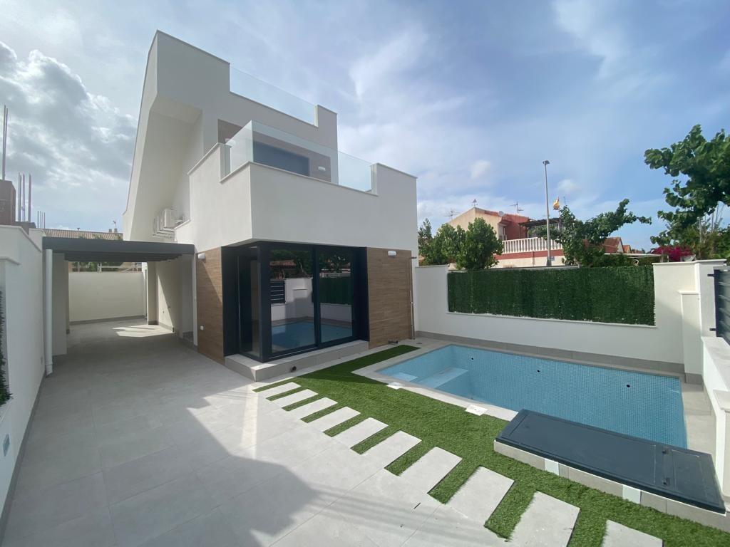 Property Image 601789-los-alcazares-villa-3-2