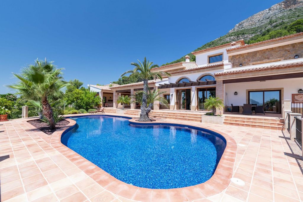 Property Image 601903-bahia-de-javea-villa-3-3