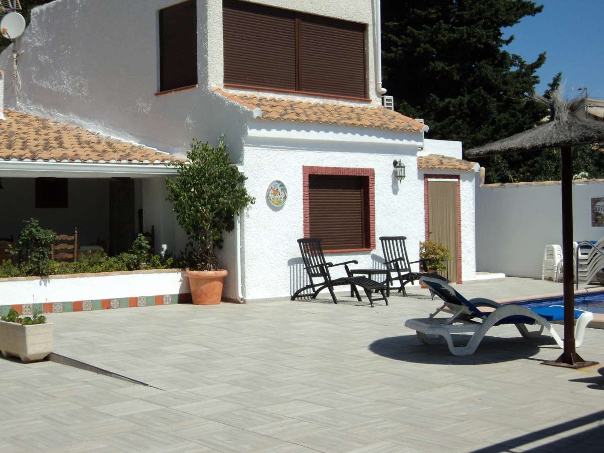 Villa for sale in Alicante 10