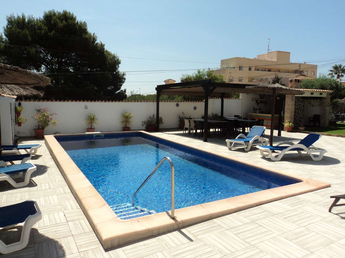 Villa for sale in Alicante 2