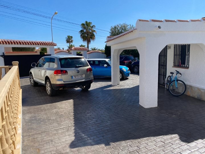 Villa te koop in Ciudad Quesada 4