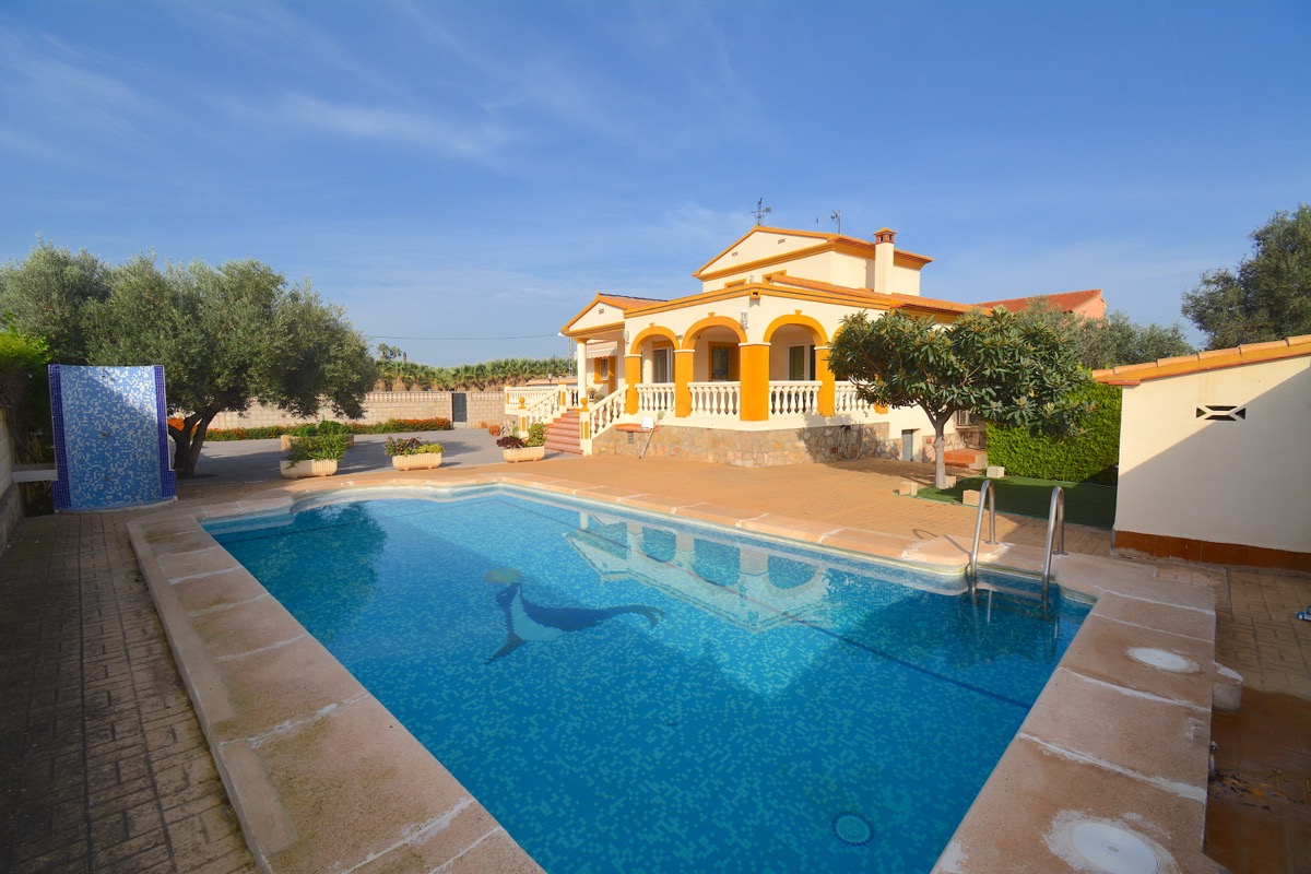 Villa for sale in Dénia 1